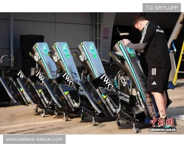 F1新赛季开幕在即 各大车队准备情况揭晓 争夺冠军战提前打响