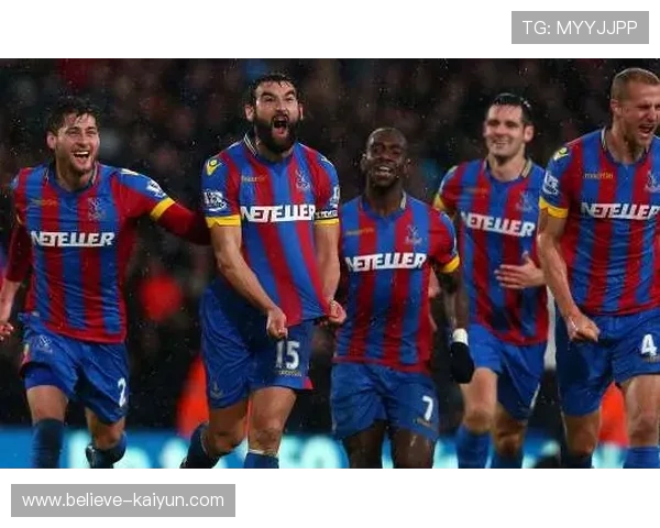 哈德斯菲尔德俱乐部发展历程与足球文化深度分析 哈德斯菲尔德俱乐部发展历程与足球文化深度分析